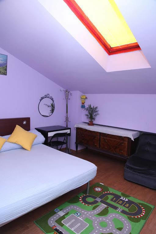 Lovely House Hotel Milaan Buitenkant foto